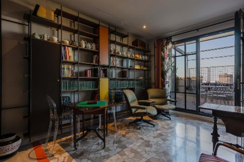Skyline 1/7 B&B image 9